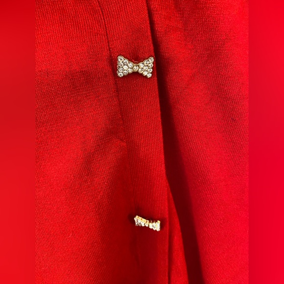 Cable & Gauge Red Cardigan - Picture 4 of 4